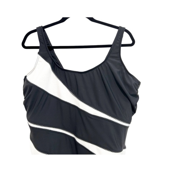 Miraclesuit Helix One Piece Swimsuit Women's Size 24 Black White New NWT $160 - Picture 3 of 4